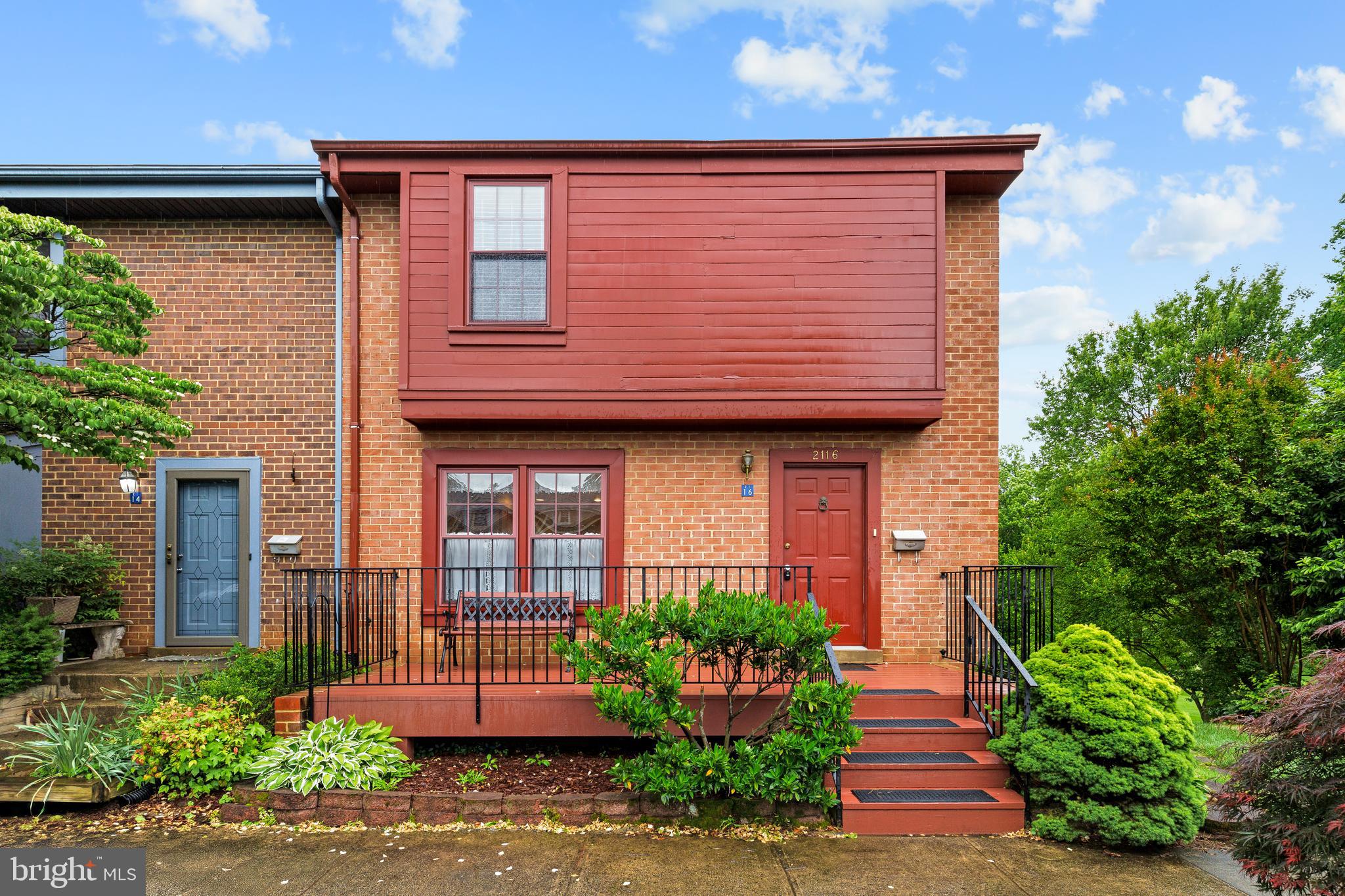 RESTON - Residential