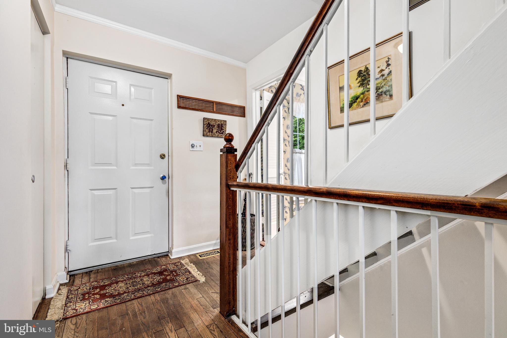 RESTON - Residential