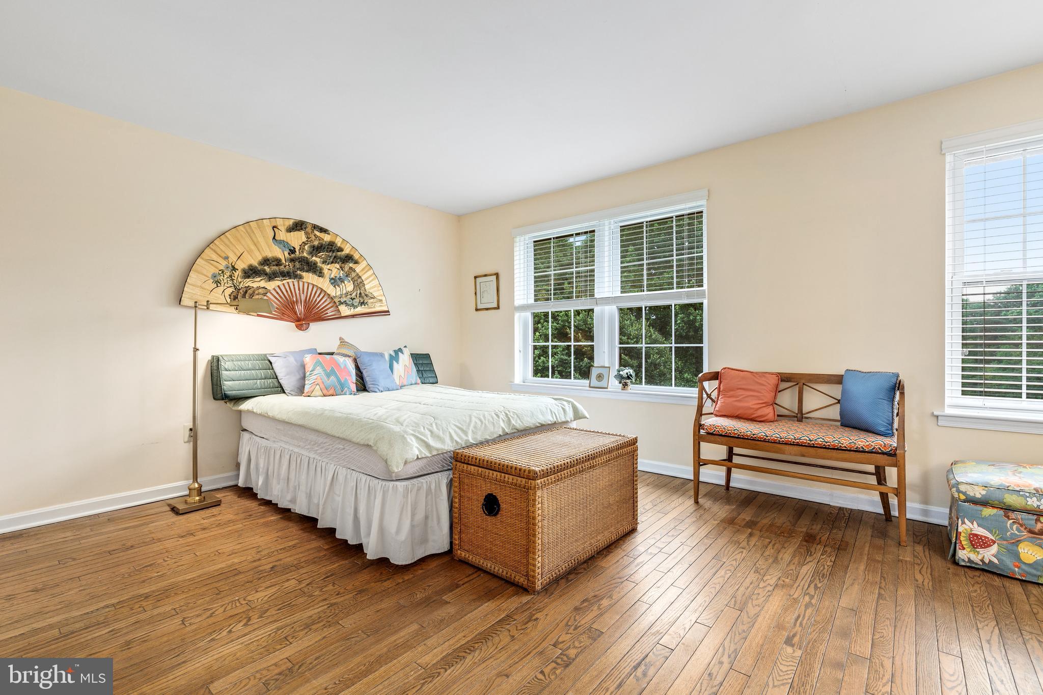 RESTON - Residential