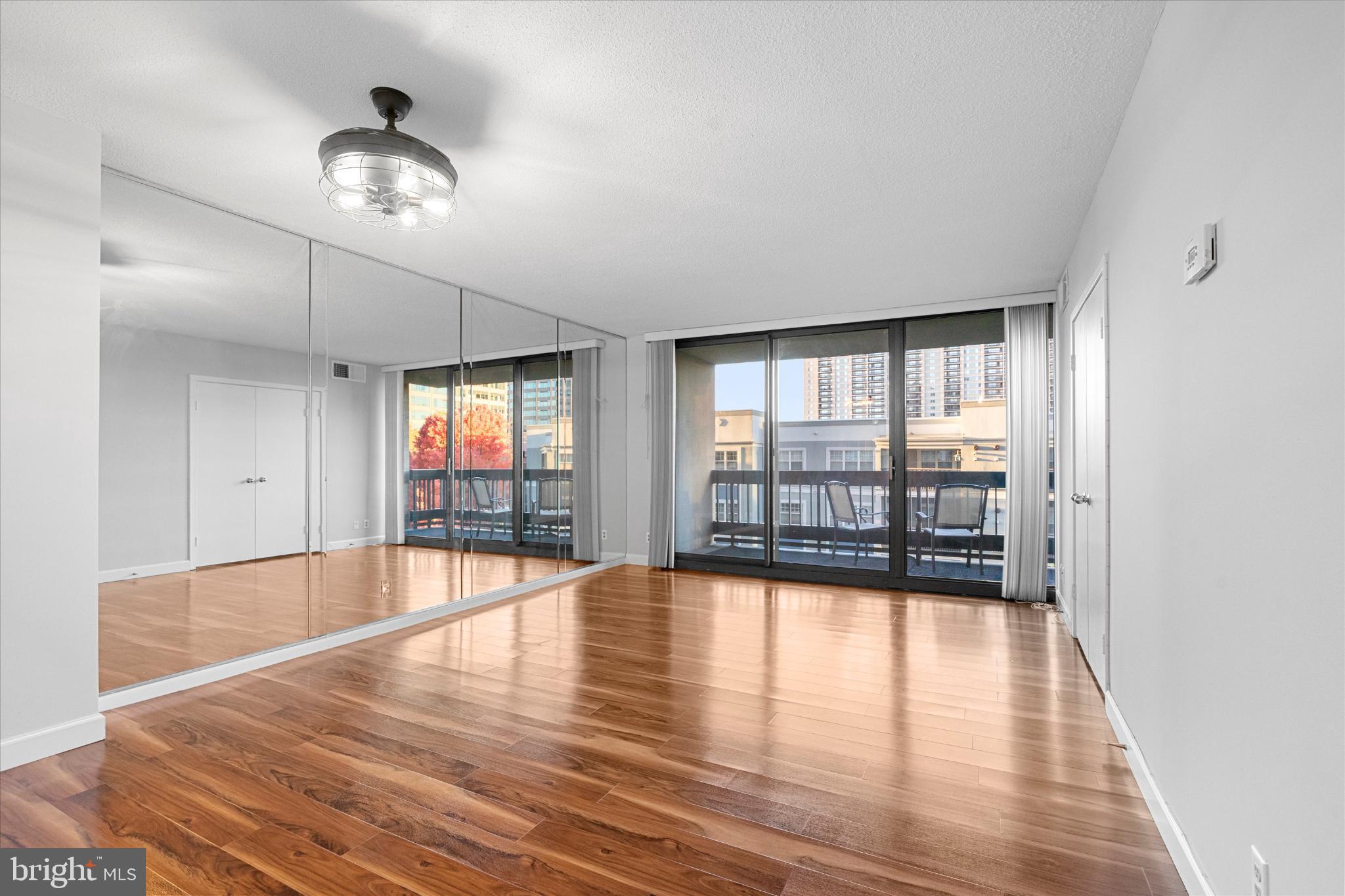 SKYLINE SQUARE CONDO - Residential Lease