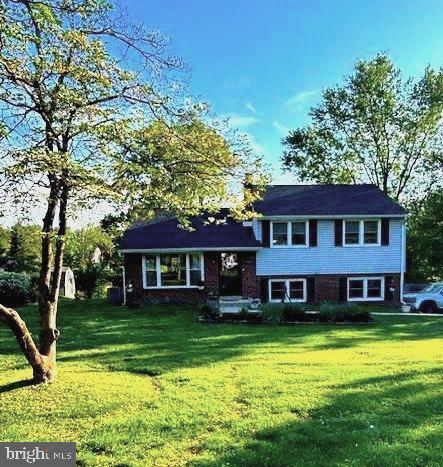 990 JACKS LANE