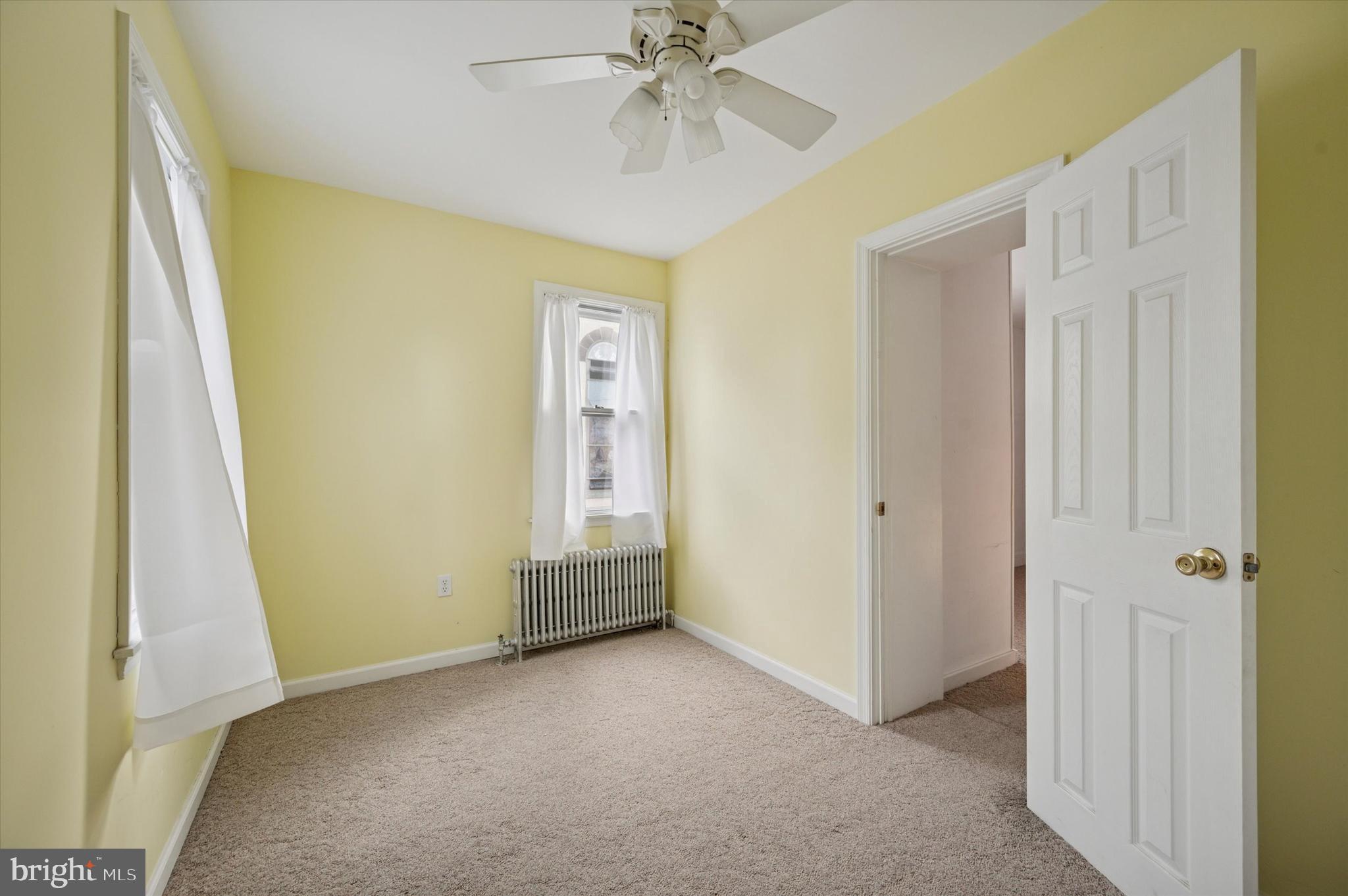 ROXBOROUGH - Residential