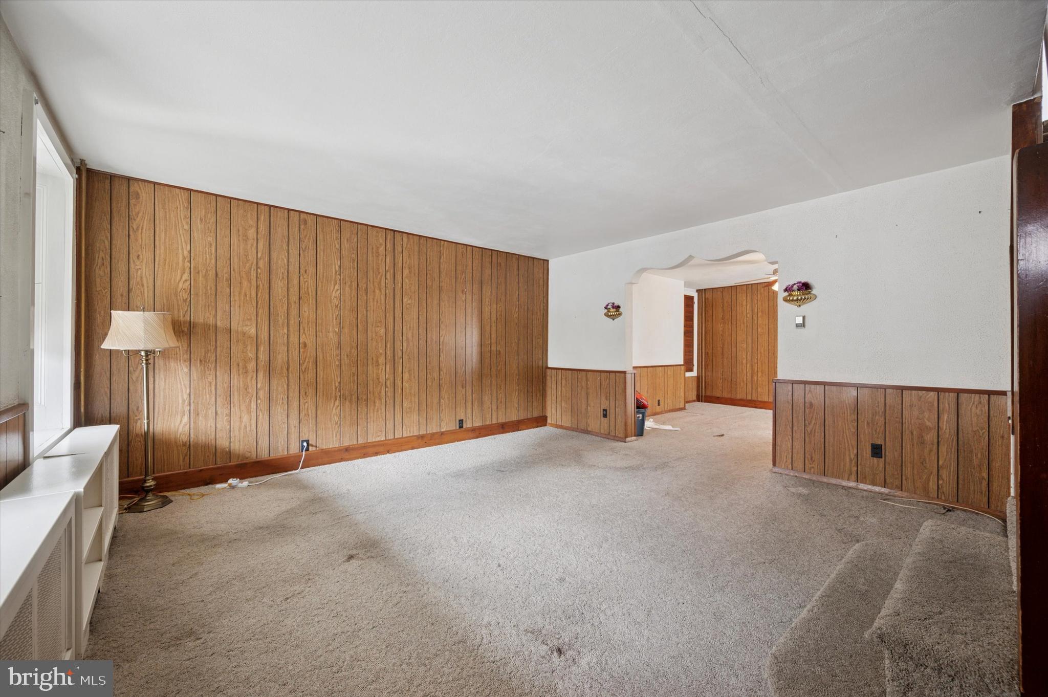 ROXBOROUGH - Residential