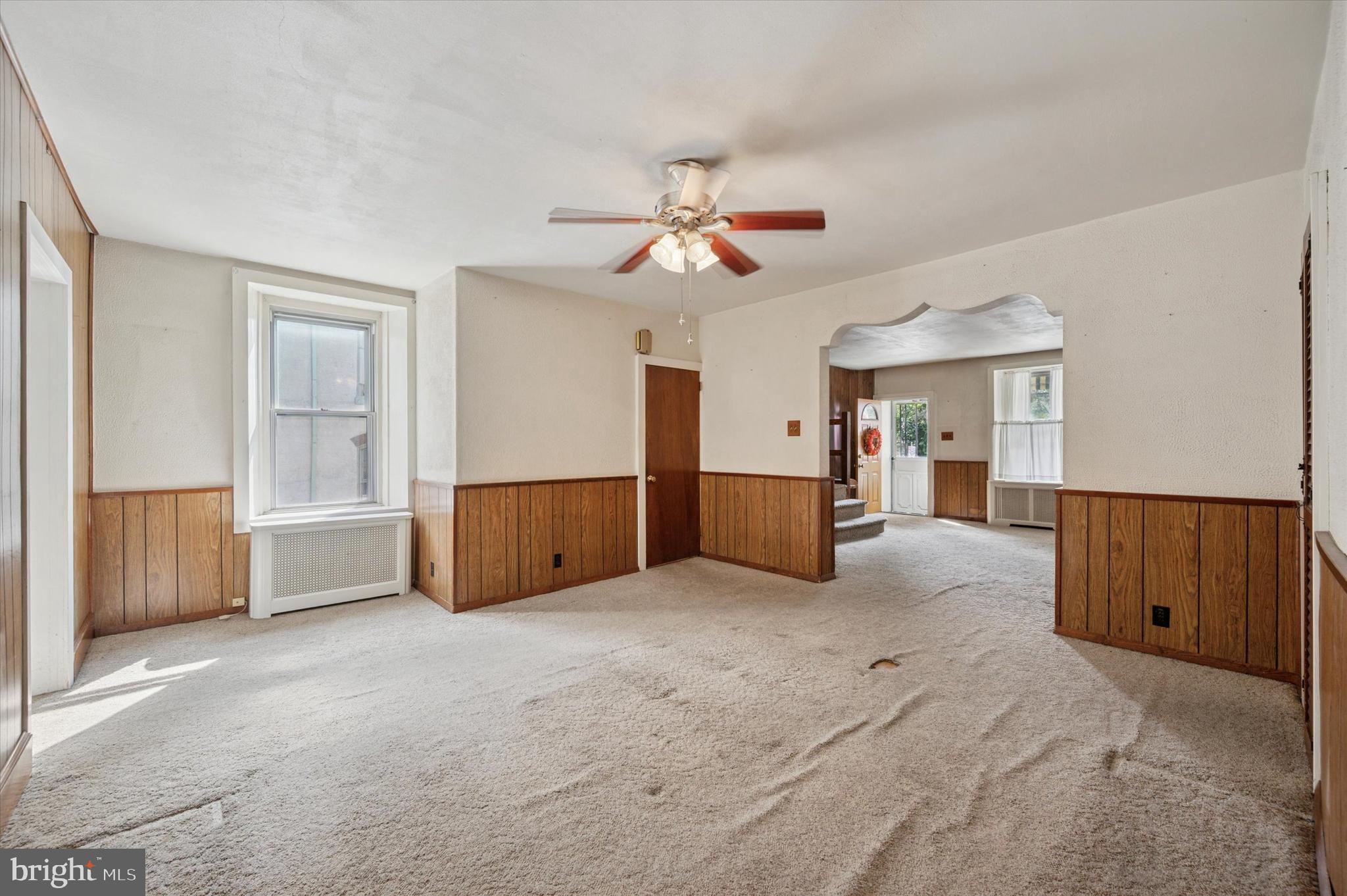 ROXBOROUGH - Residential