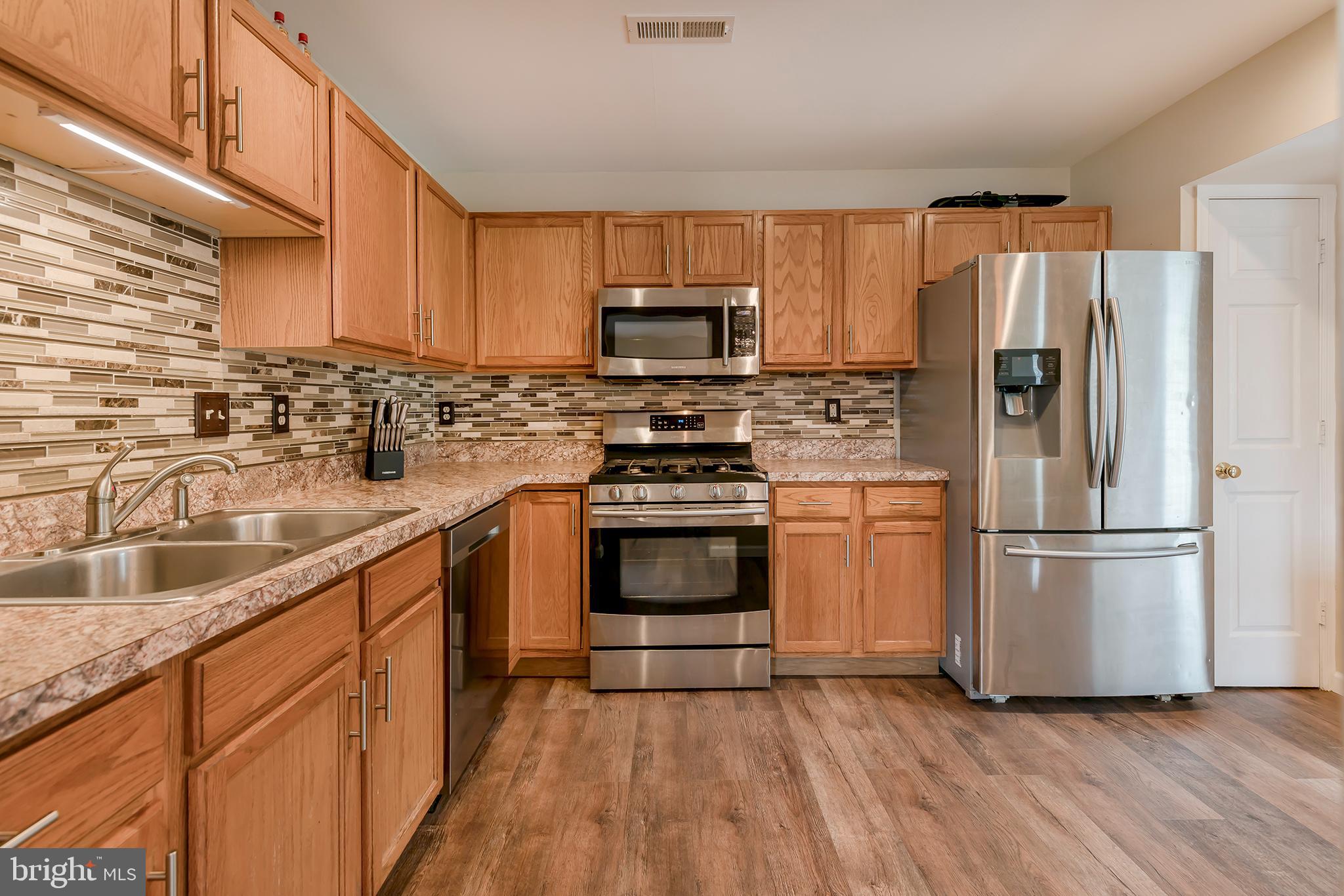 STERLING PLACE - Residential