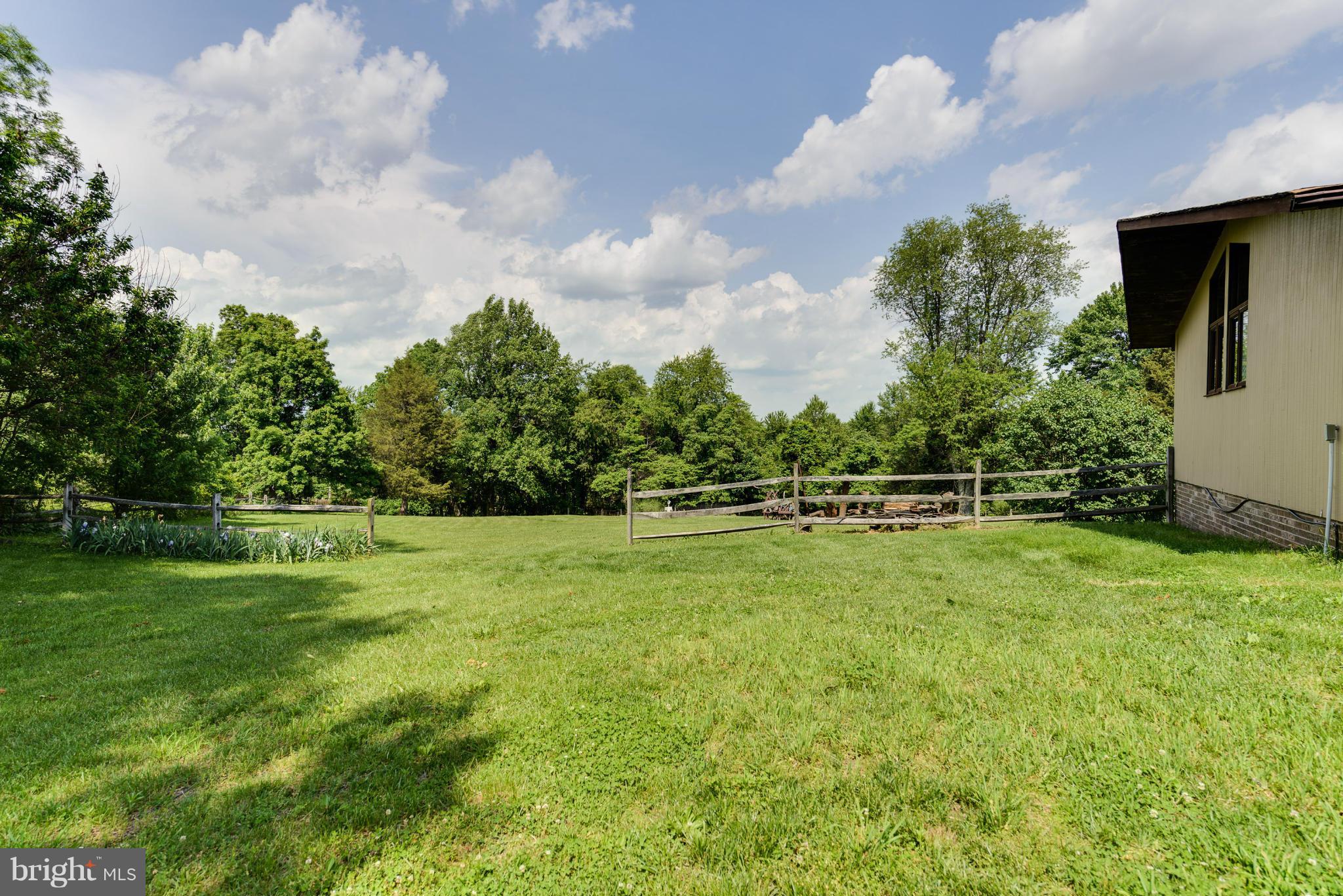 BARNESVILLE OUTSIDE - Residential