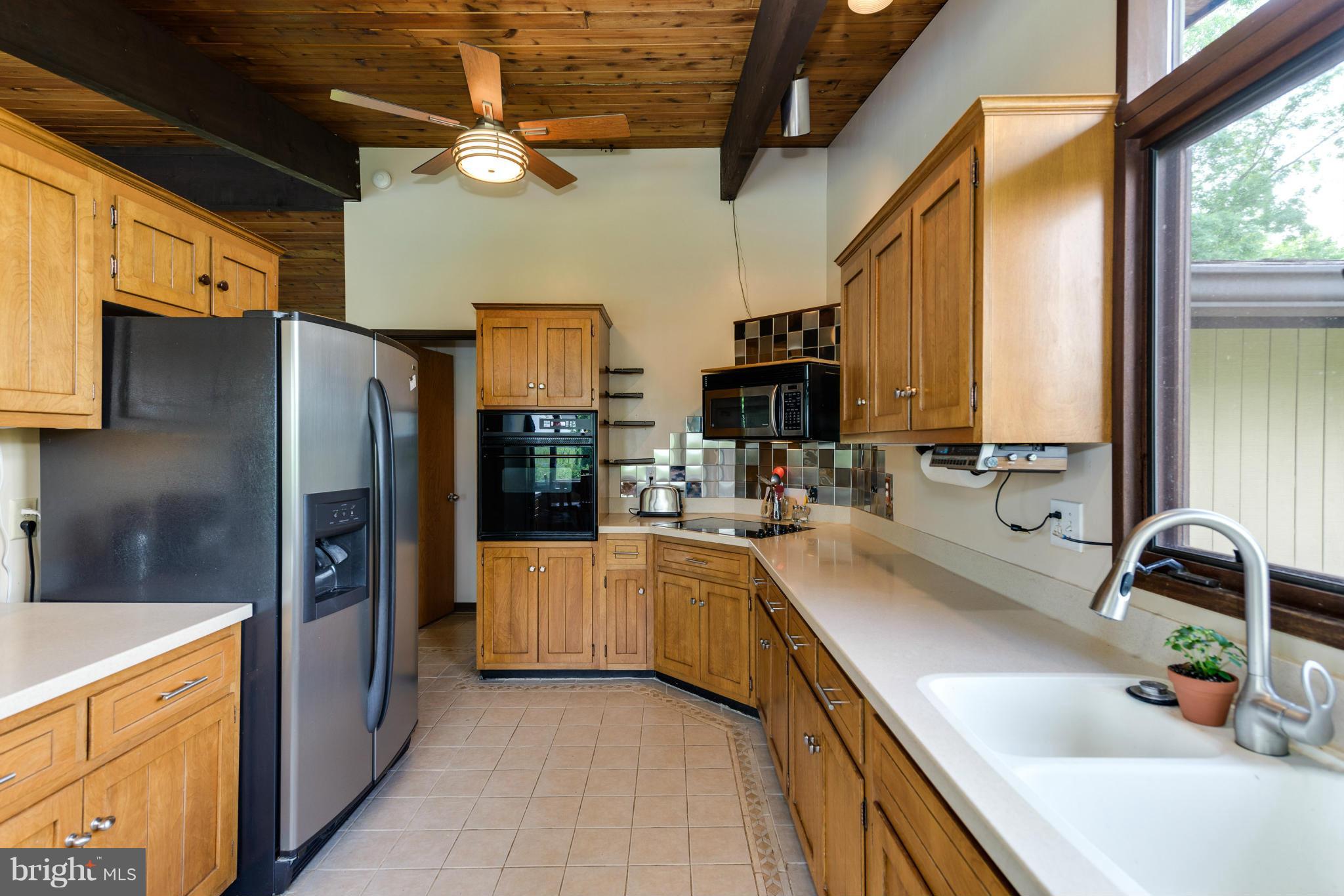 BARNESVILLE OUTSIDE - Residential