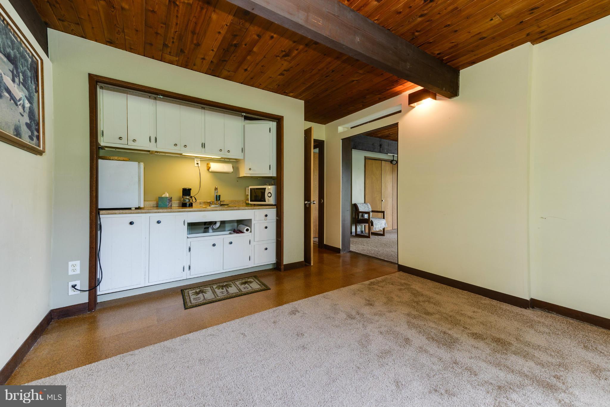 BARNESVILLE OUTSIDE - Residential