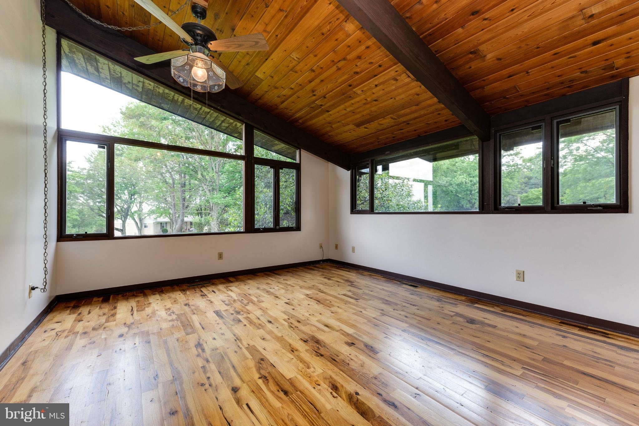 BARNESVILLE OUTSIDE - Residential