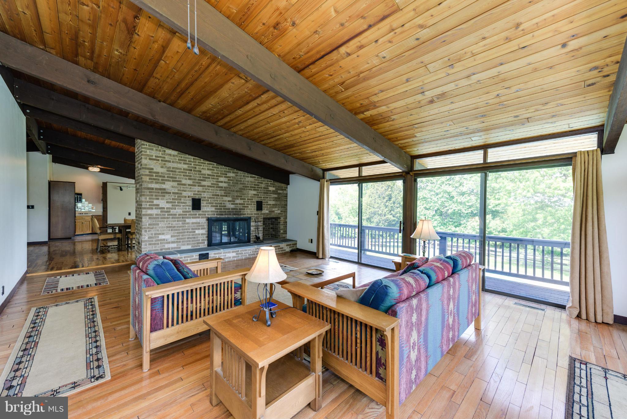 BARNESVILLE OUTSIDE - Residential