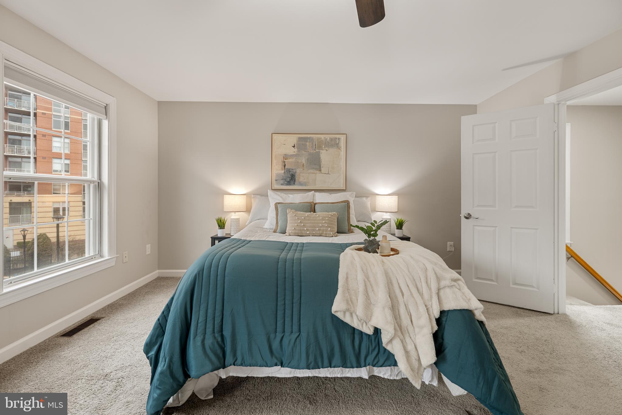 BRADDOCK PLACE - Residential