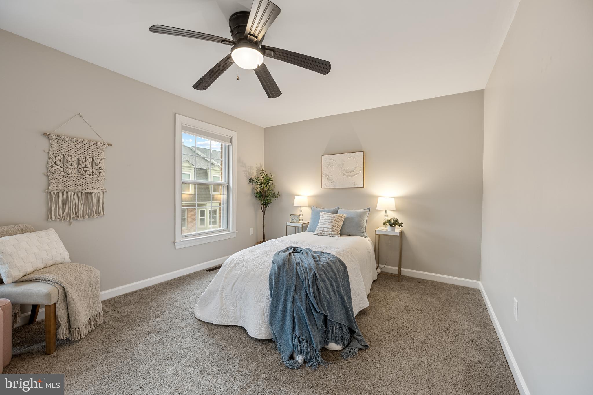 BRADDOCK PLACE - Residential