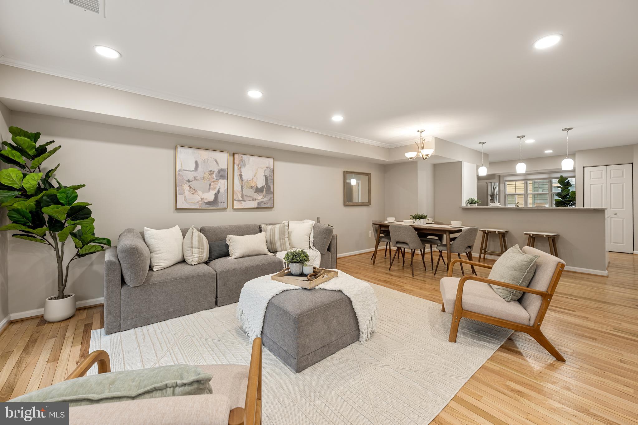 BRADDOCK PLACE - Residential