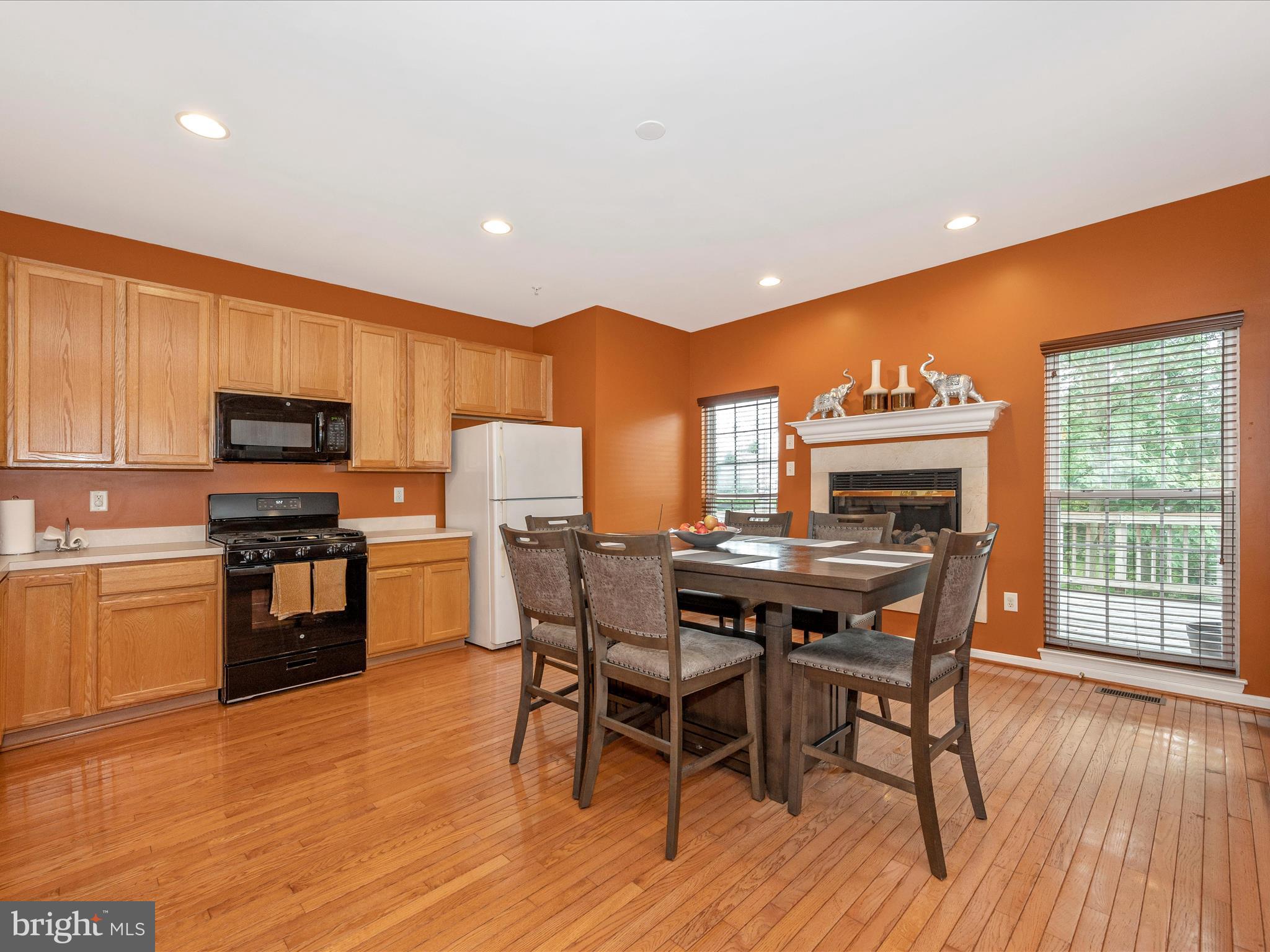 OVERLOOK - Residential