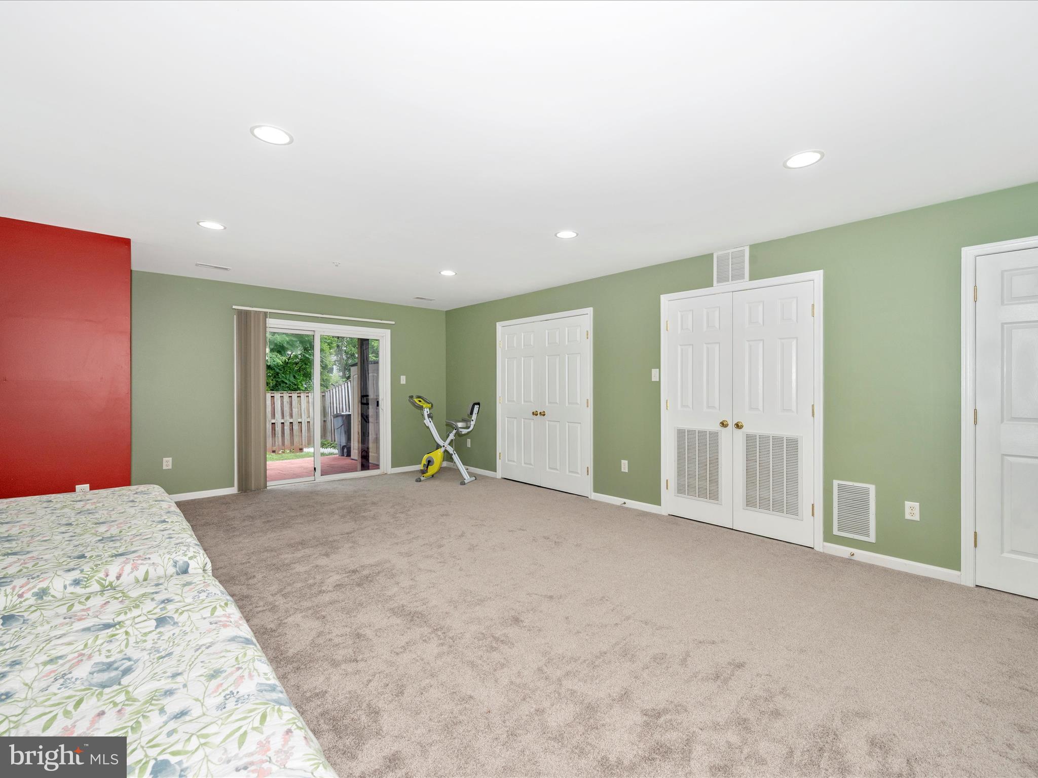 OVERLOOK - Residential