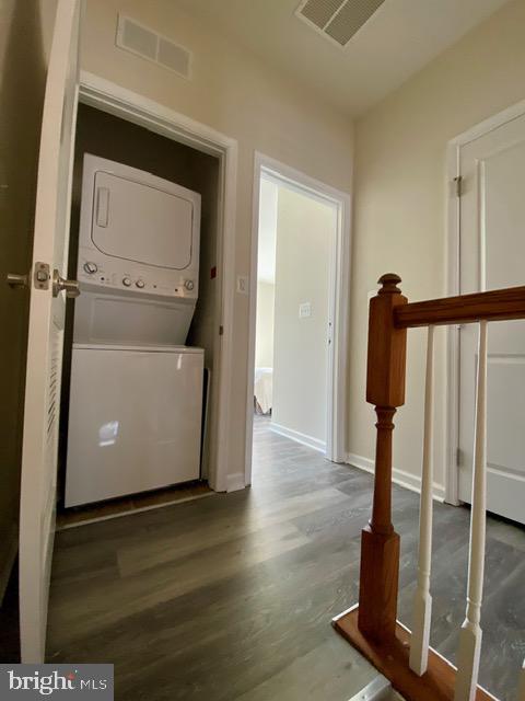 HOWARD SQUARE - Residential Lease