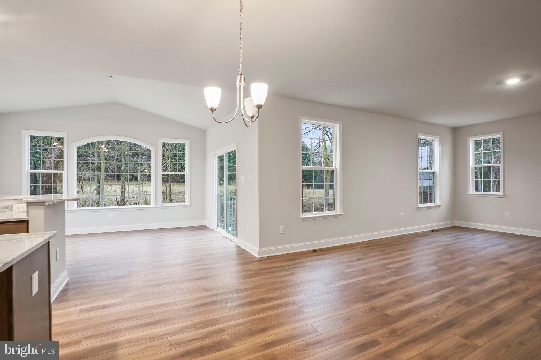 AMBERFIELD - Residential