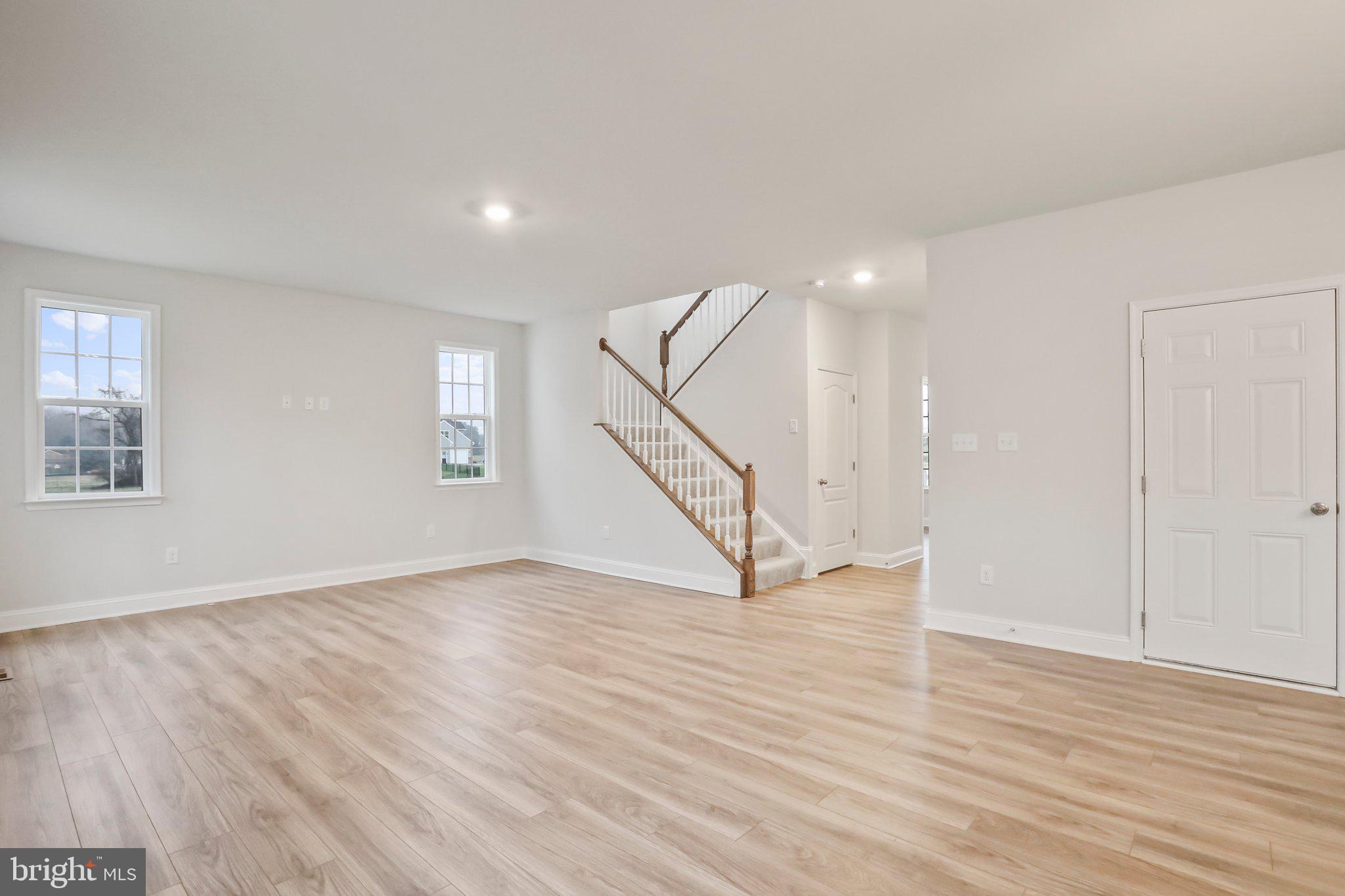 AMBERFIELD - Residential