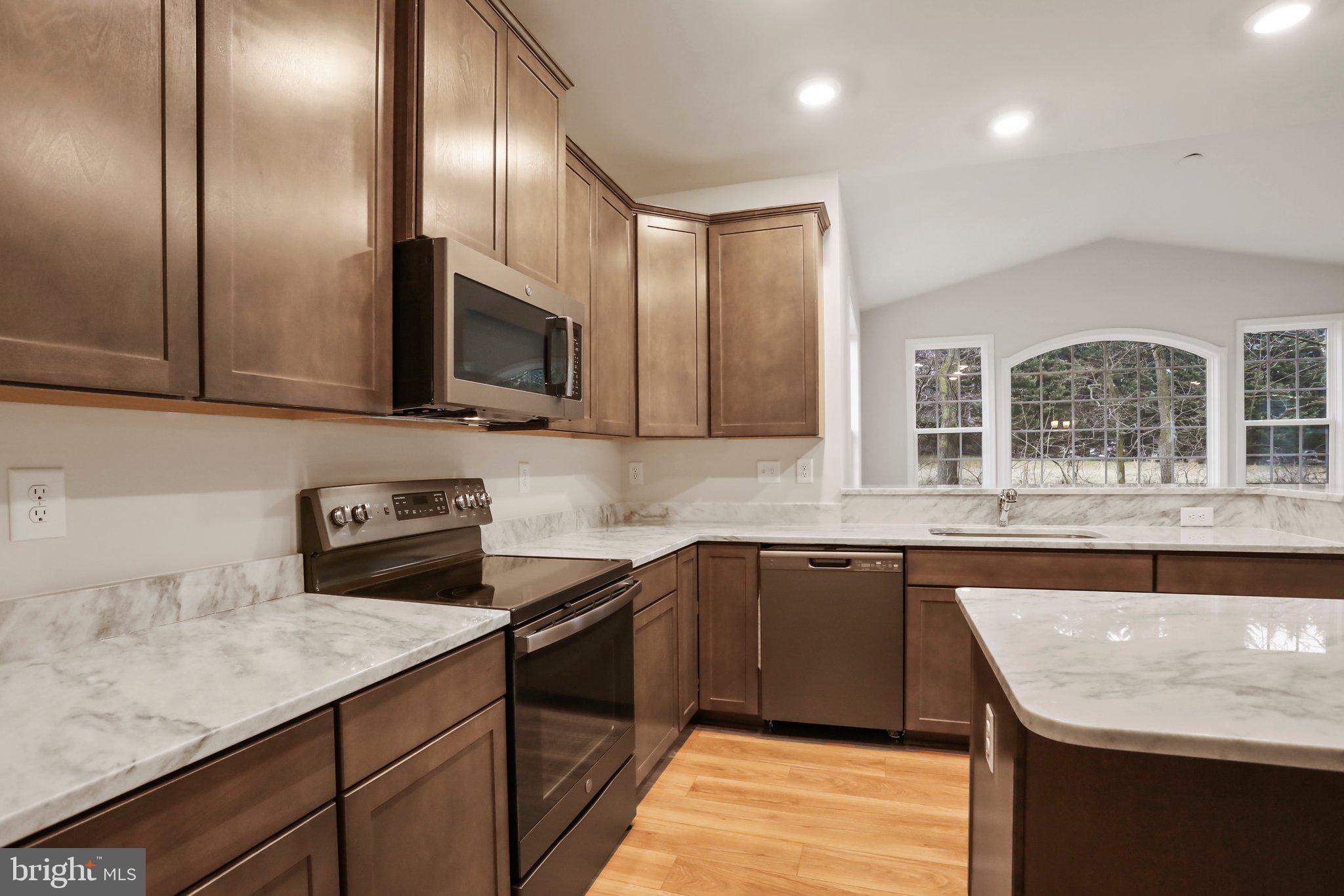 AMBERFIELD - Residential