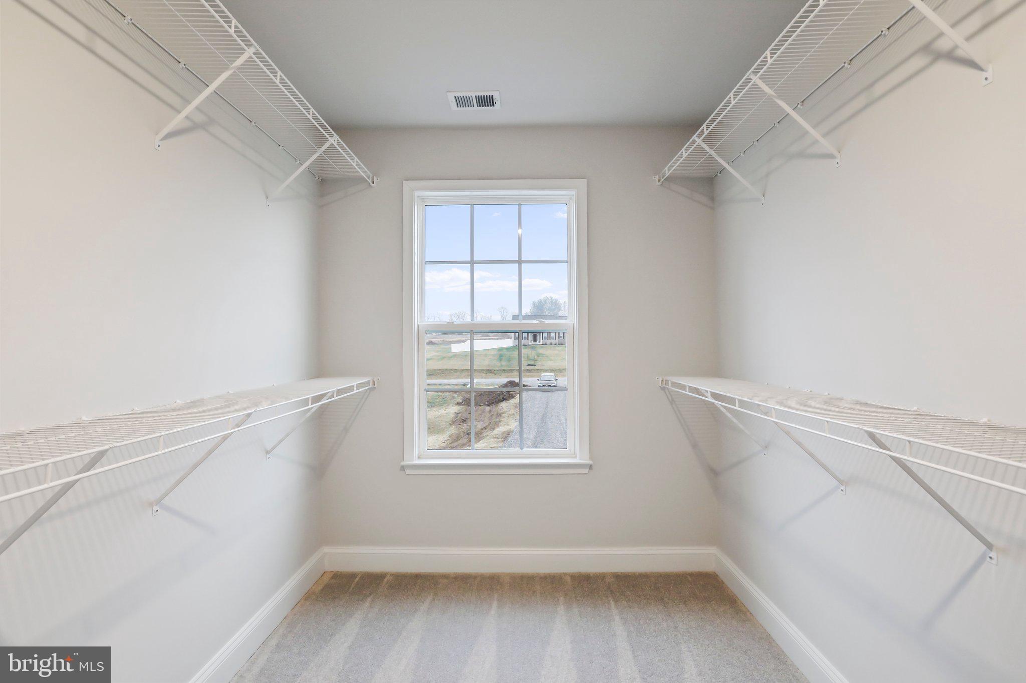 AMBERFIELD - Residential