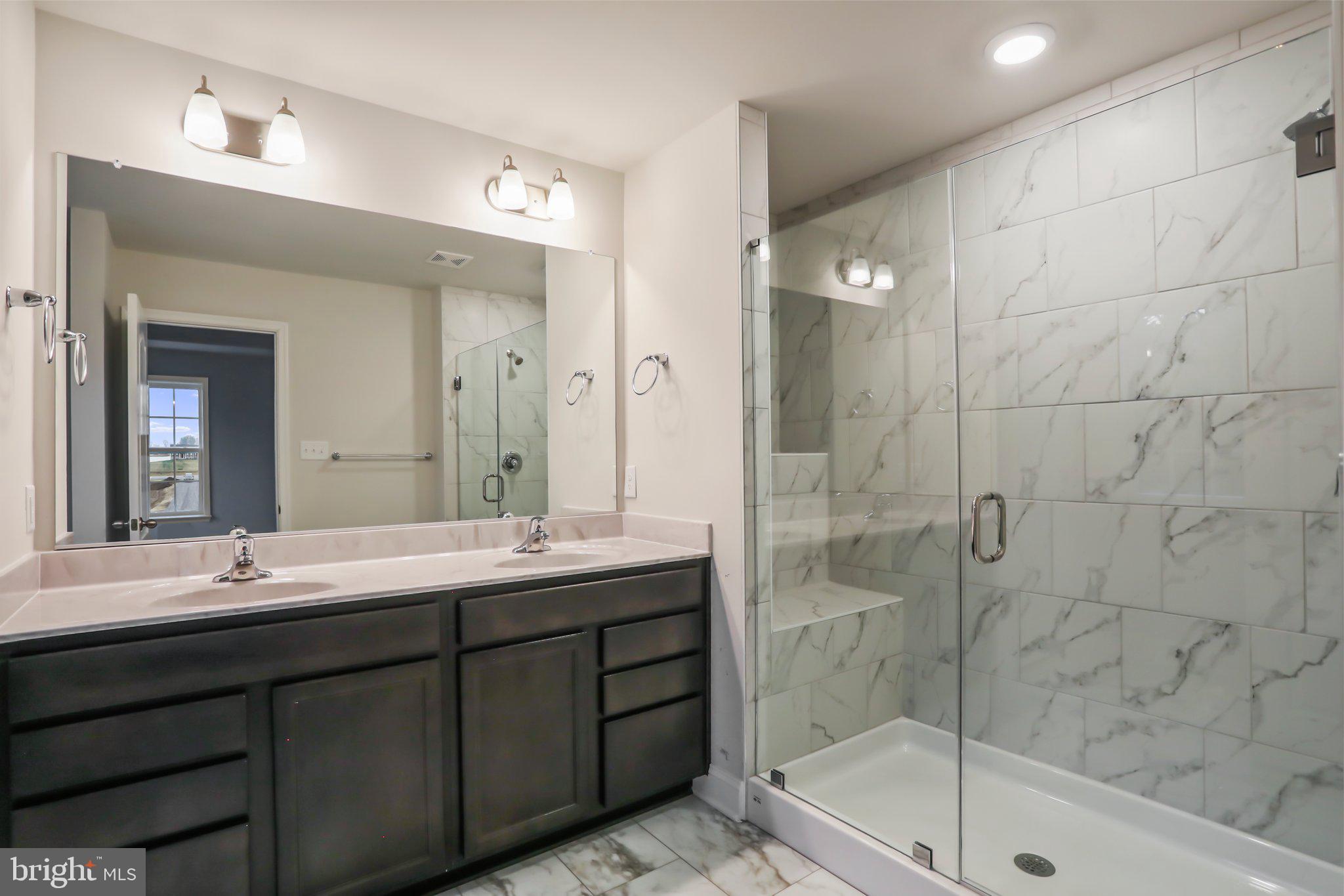 AMBERFIELD - Residential