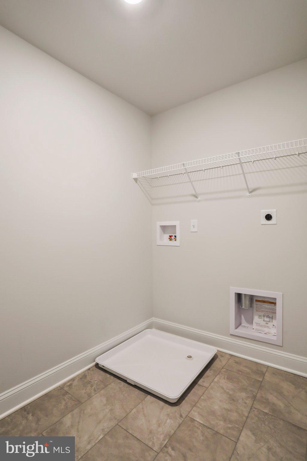 AMBERFIELD - Residential