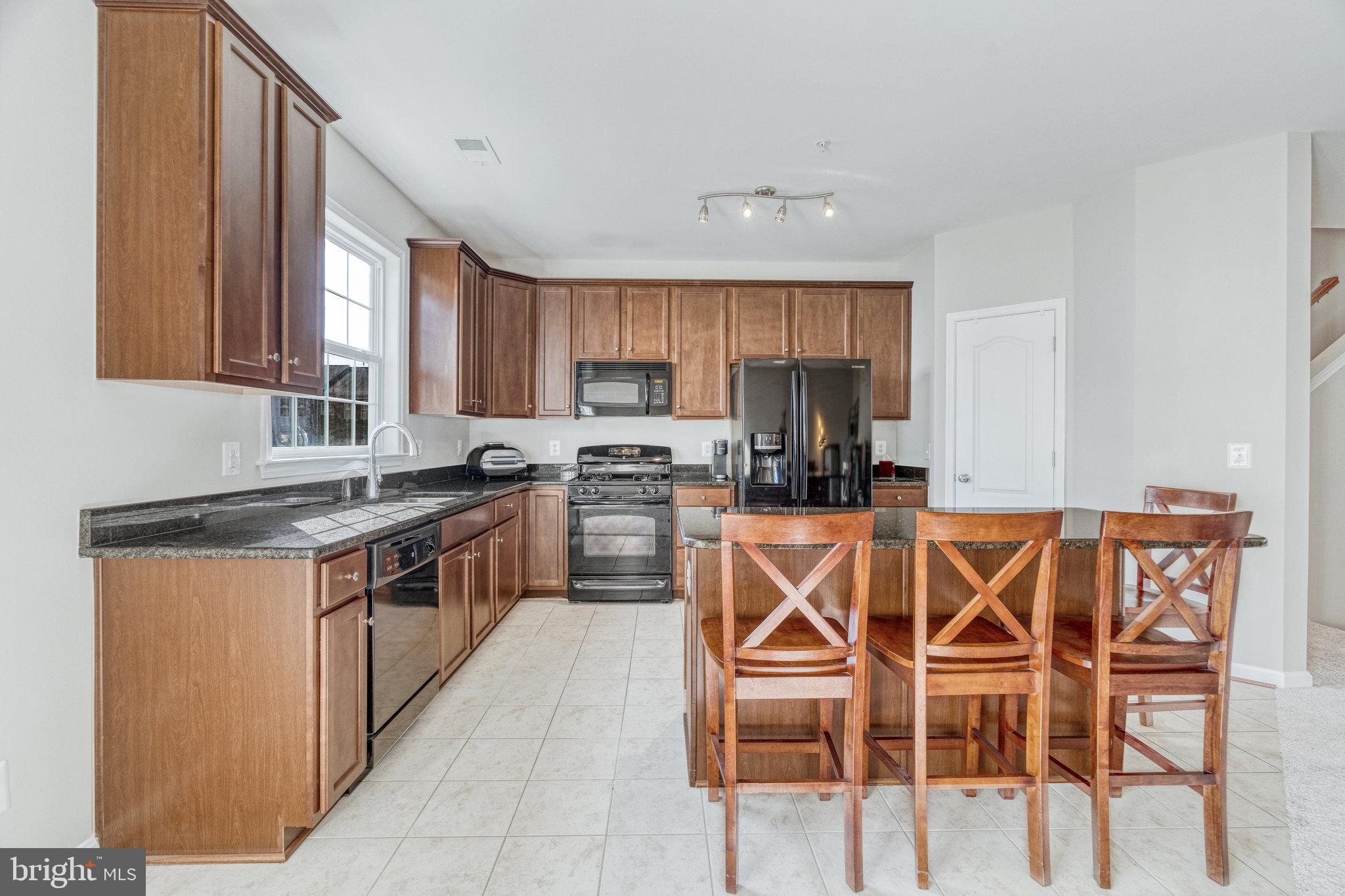 MERCER PARK CONDOMINIUM - Residential