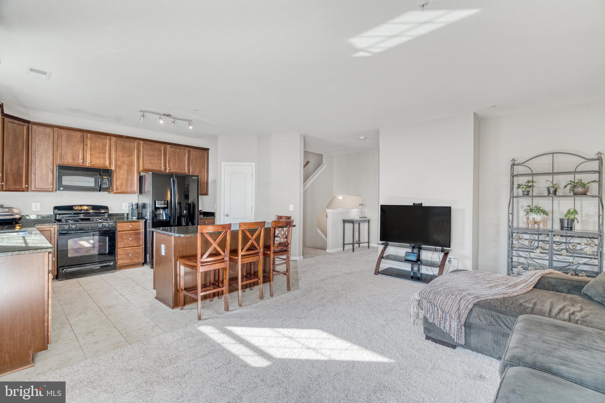 MERCER PARK CONDOMINIUM - Residential