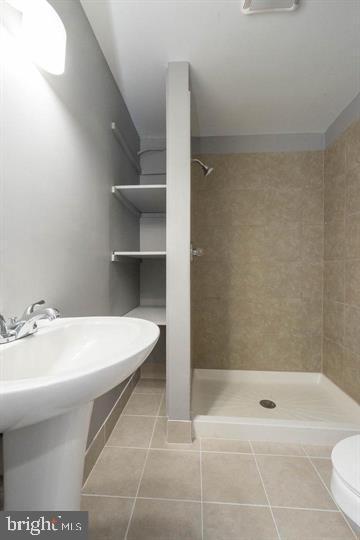 ROSE VALLEY ESTATES - Residential Lease