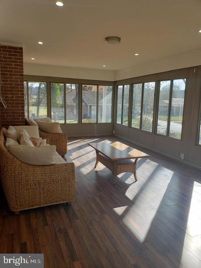 ROSE VALLEY ESTATES - Residential Lease