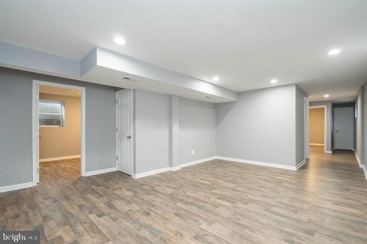 ROSE VALLEY ESTATES - Residential Lease