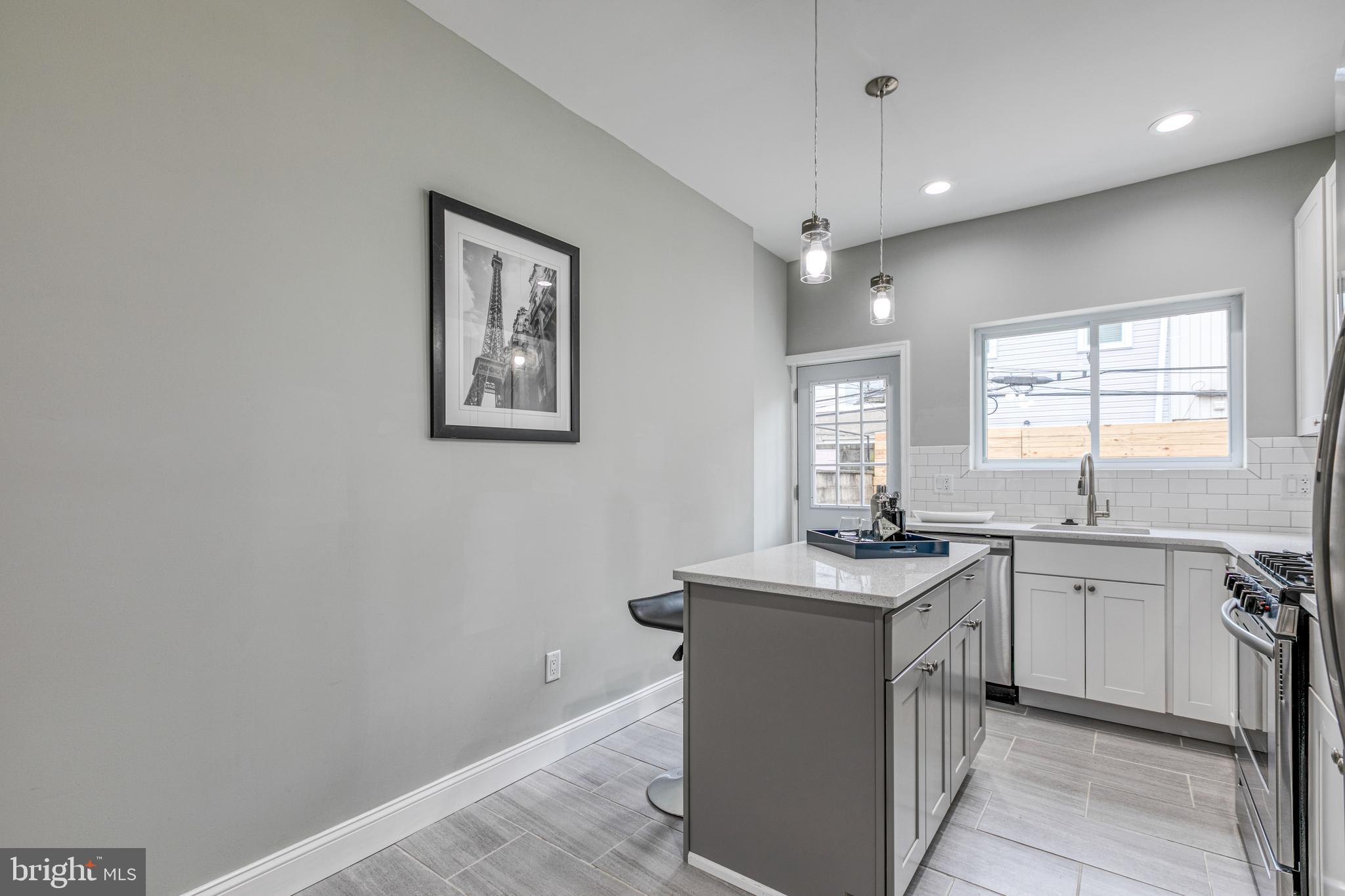 PHILADELPHIA (SOUTH) - Residential