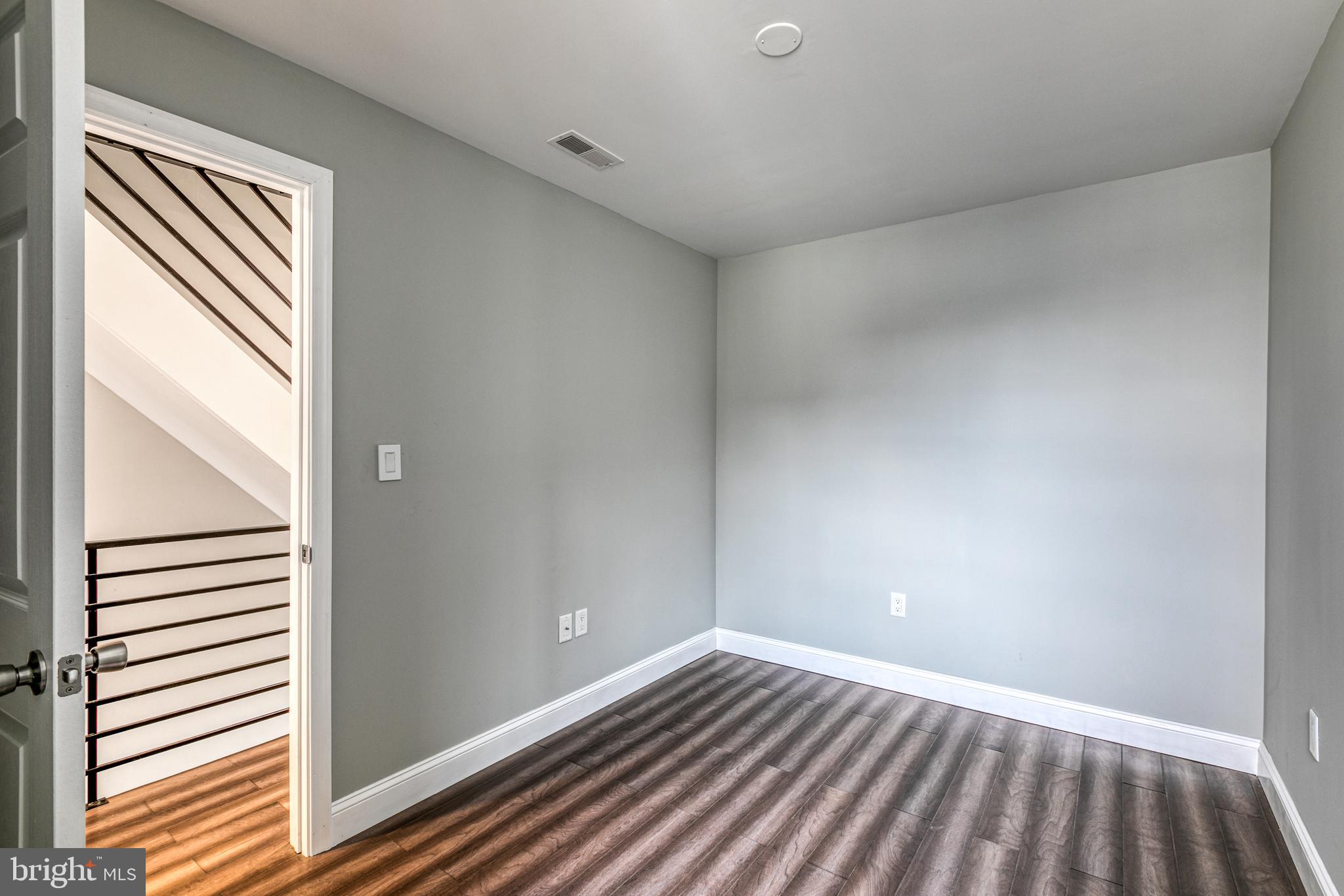 PHILADELPHIA (SOUTH) - Residential