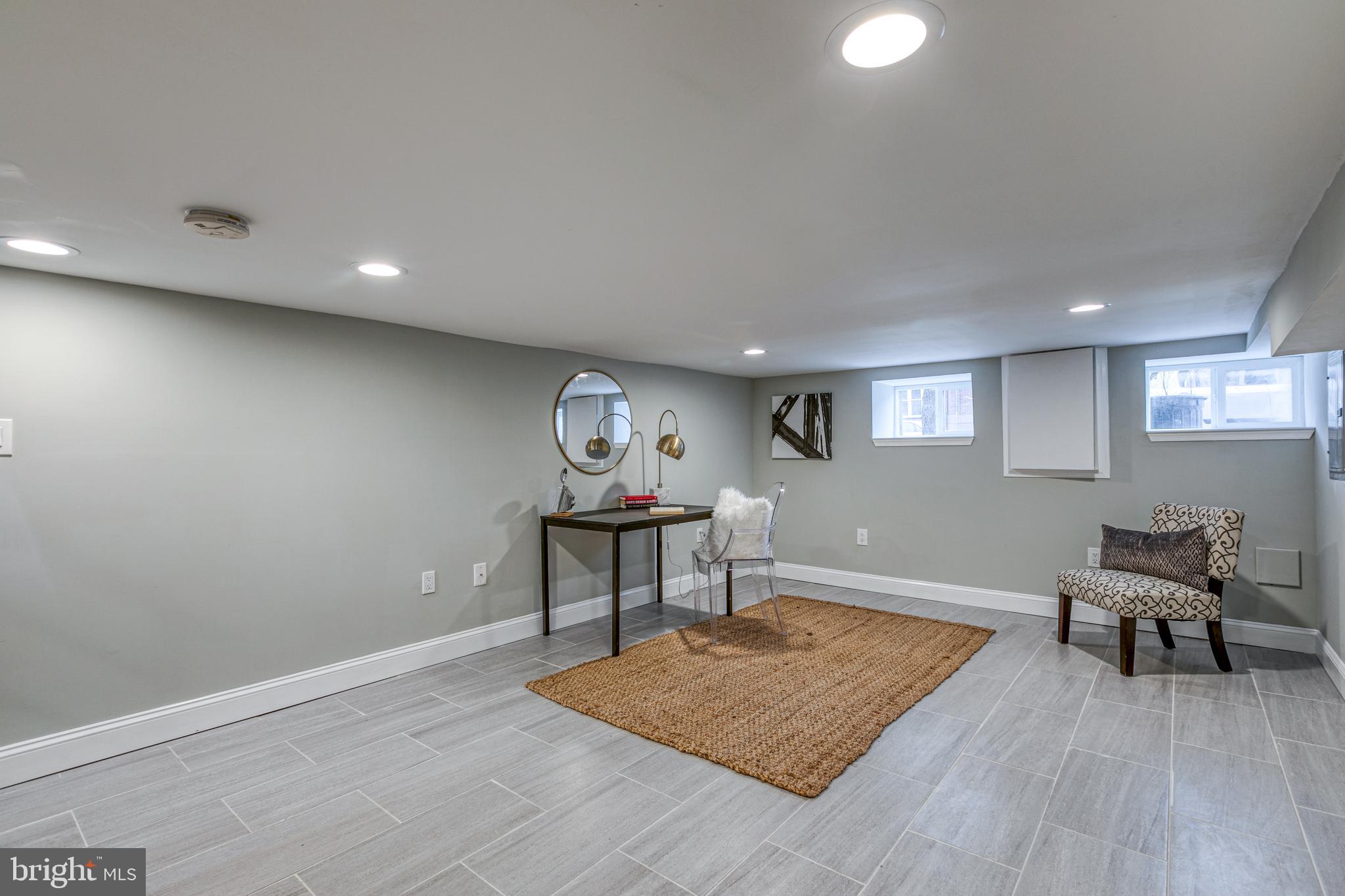 PHILADELPHIA (SOUTH) - Residential