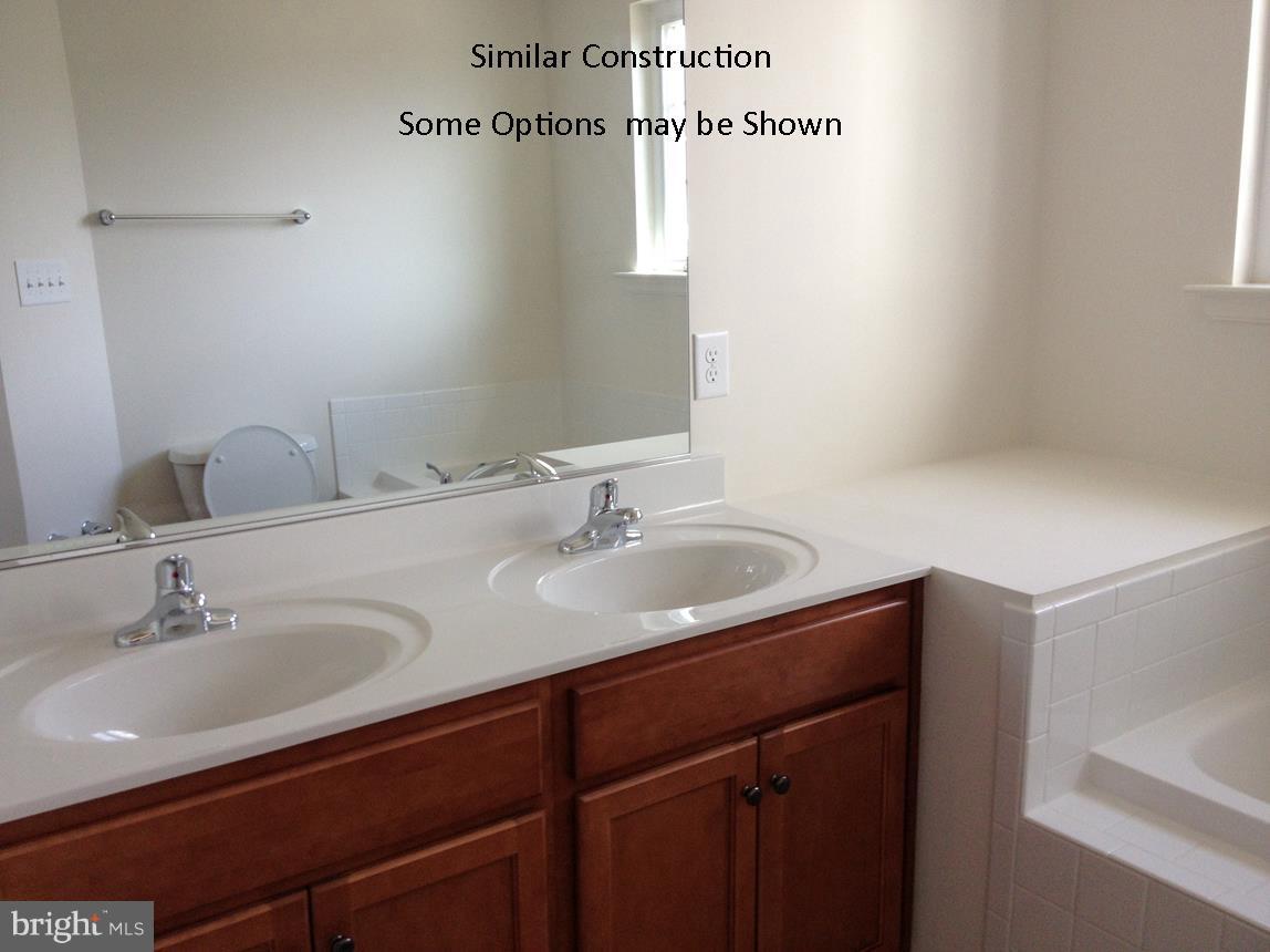 RIVERSIDE VILLAGES - Residential