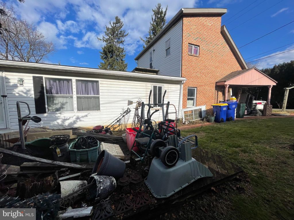 Photo of 1266 KINDERHOOK RD, COLUMBIA, PA 17512 (MLS # PALA2029248)