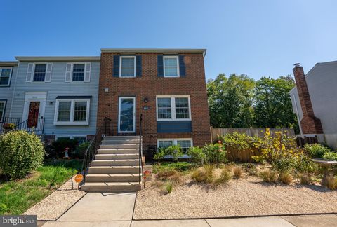 5211 PLEASURE COVE COURT ALEXANDRIA VA 22315