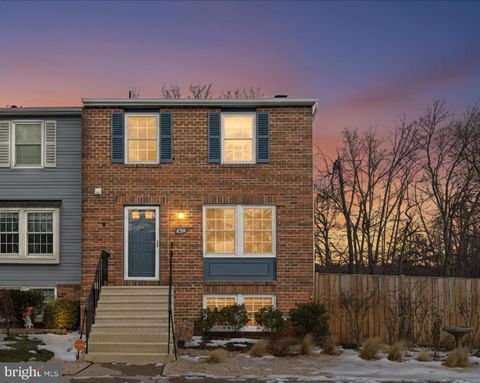 5211 PLEASURE COVE COURT ALEXANDRIA VA 22315