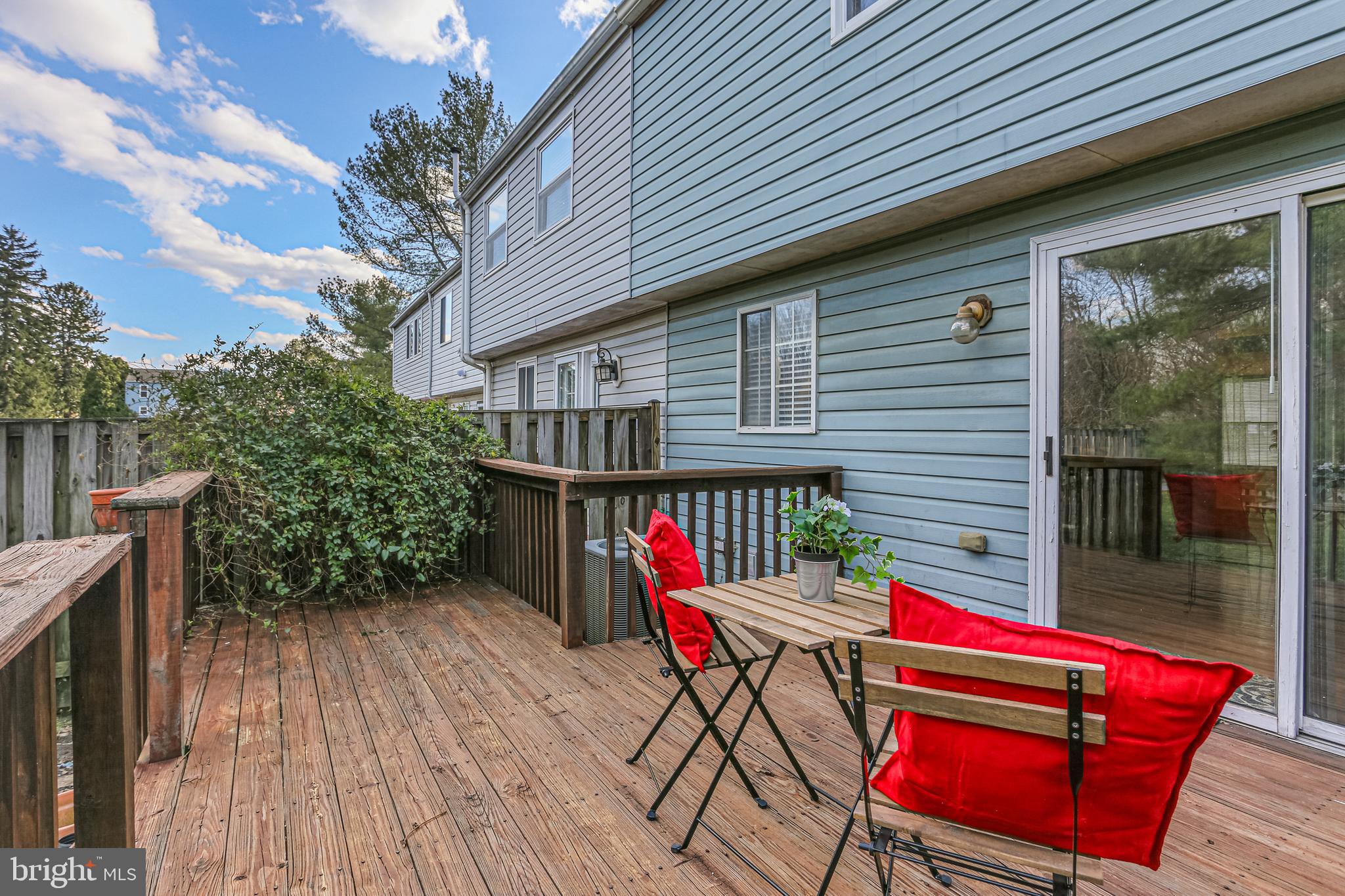 CEDAR ACRES - Residential