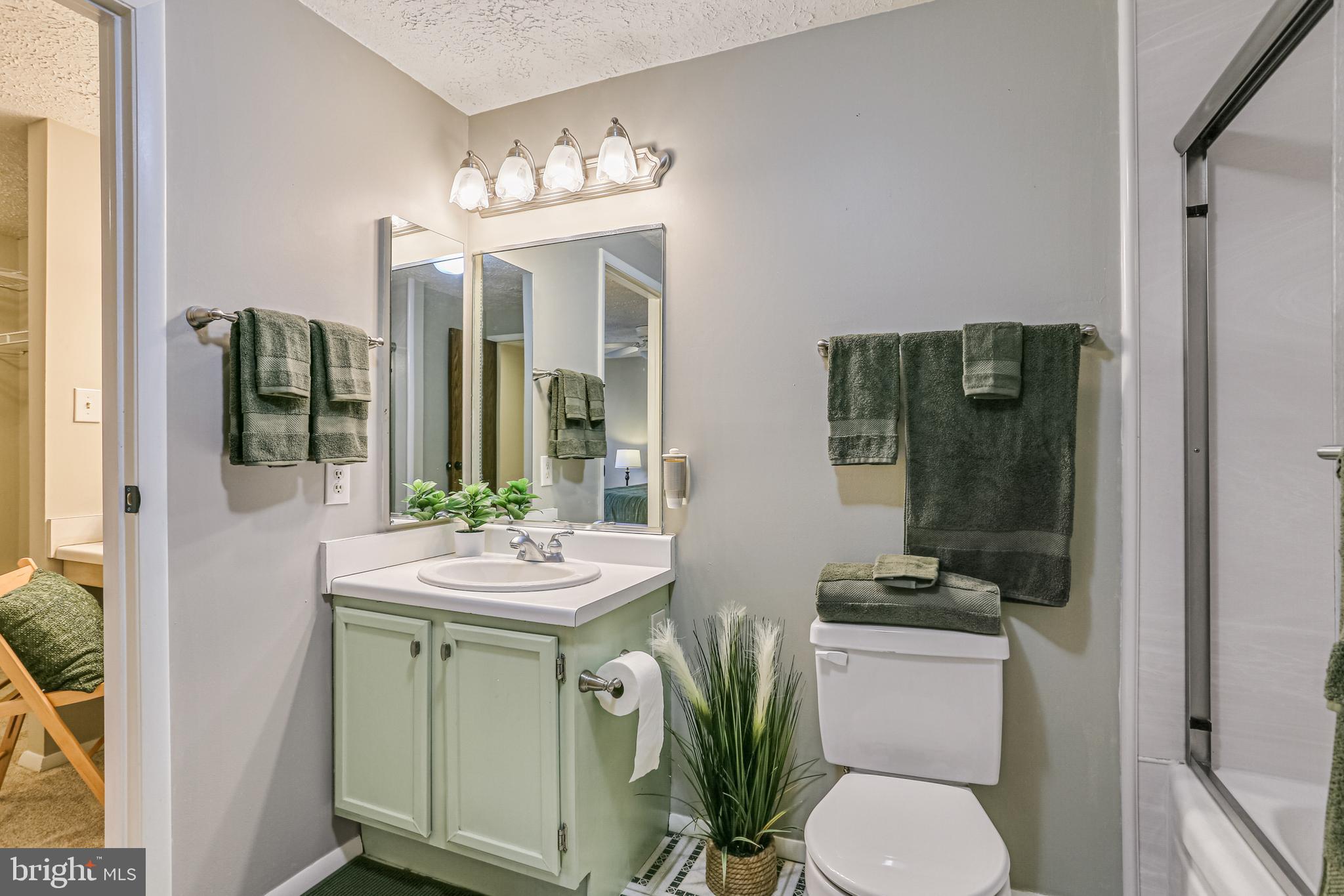 CEDAR ACRES - Residential