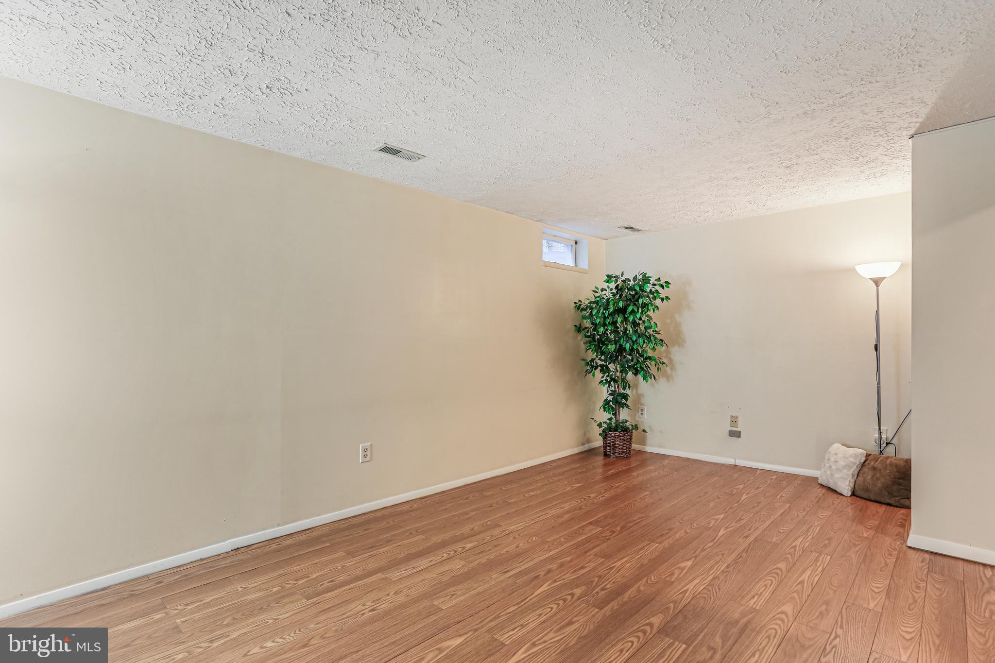 CEDAR ACRES - Residential