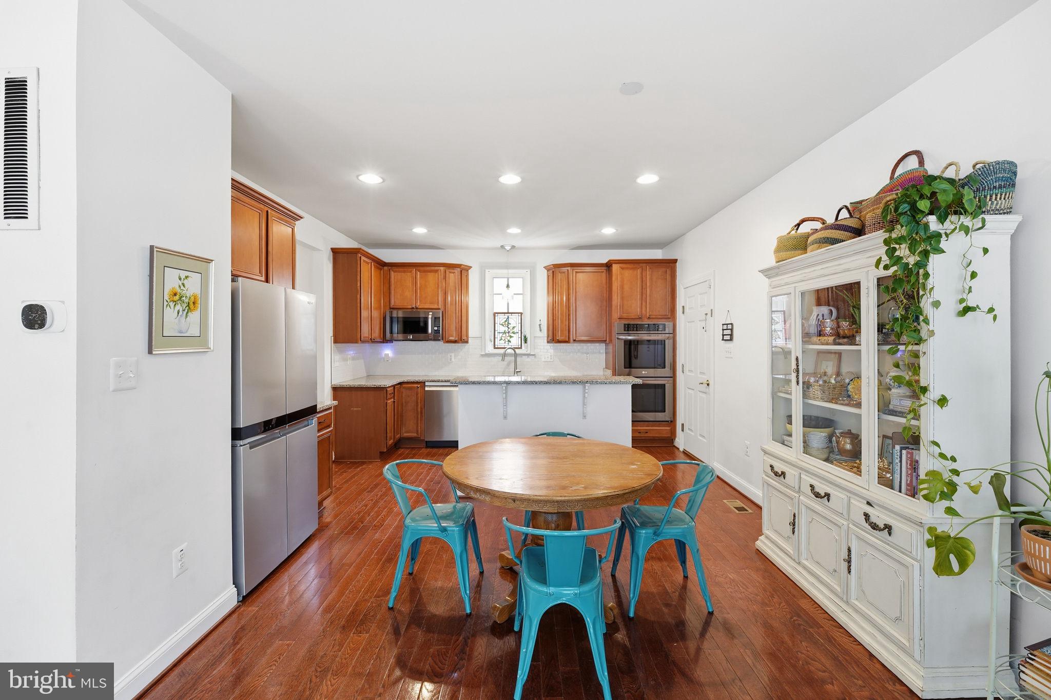 NEW BRISTOW VILLAGE - Residential