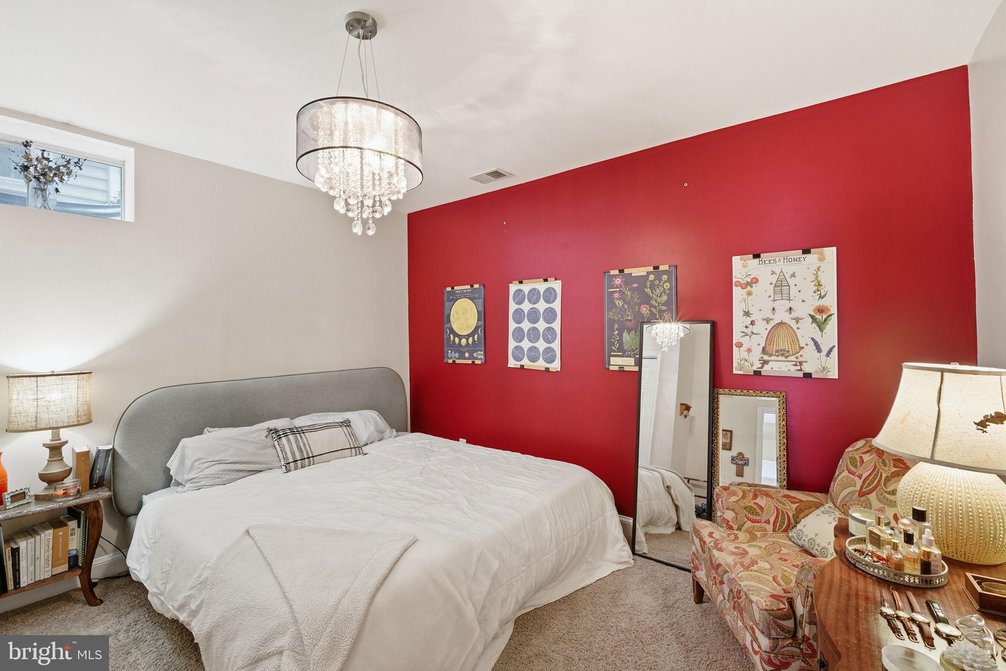 NEW BRISTOW VILLAGE - Residential