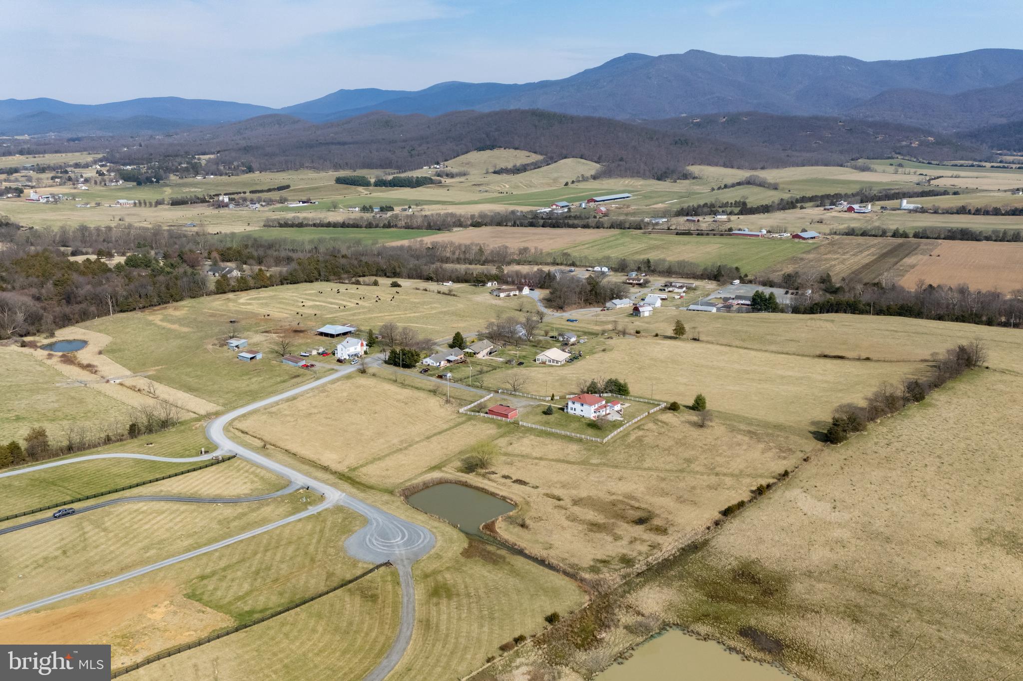 SCENIC VIEW ESTATES - Residential