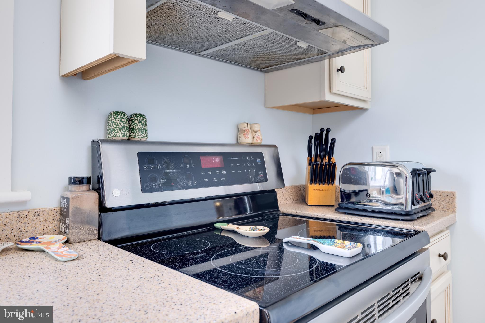 SCENIC VIEW ESTATES - Residential