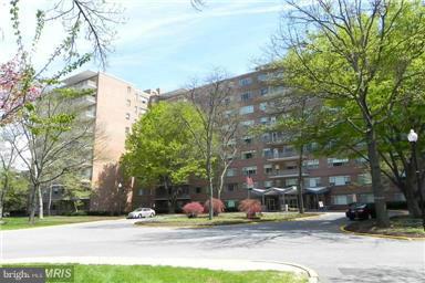 ELEVEN SLADE - Residential