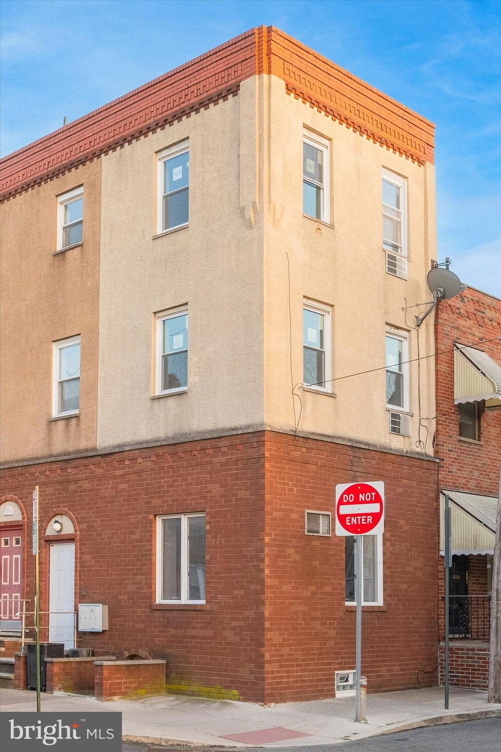 WEST PASSYUNK - Residential Lease