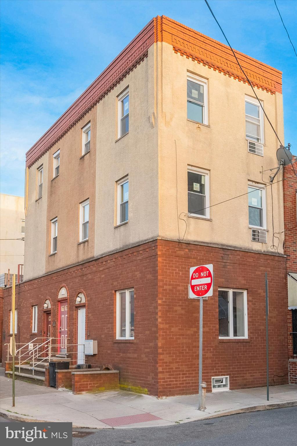 WEST PASSYUNK - Residential Lease