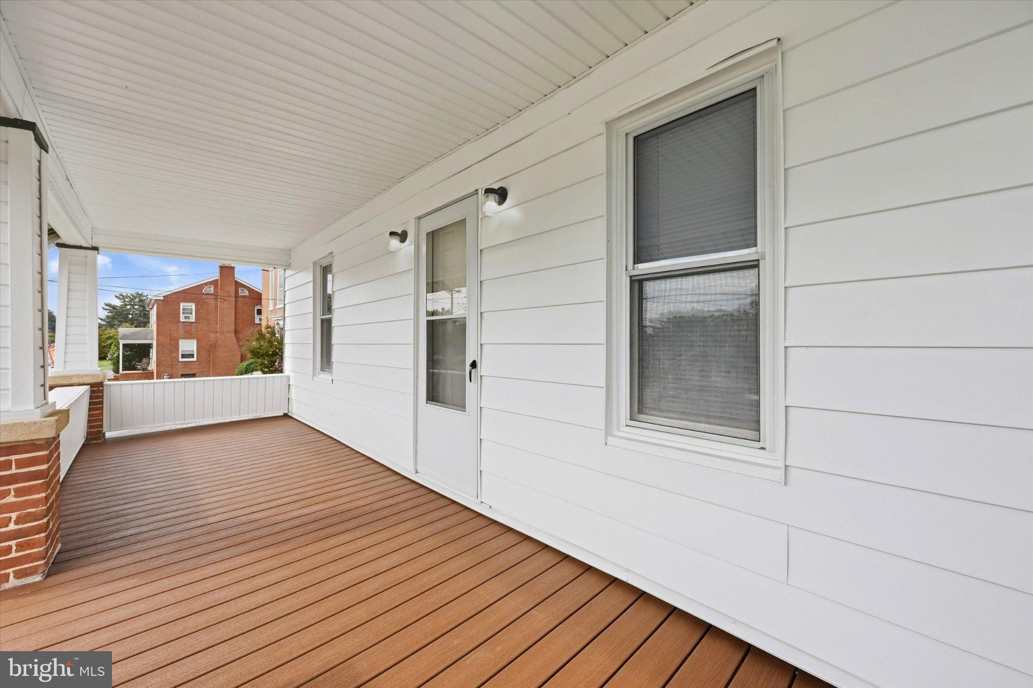19 W MAIN STREET