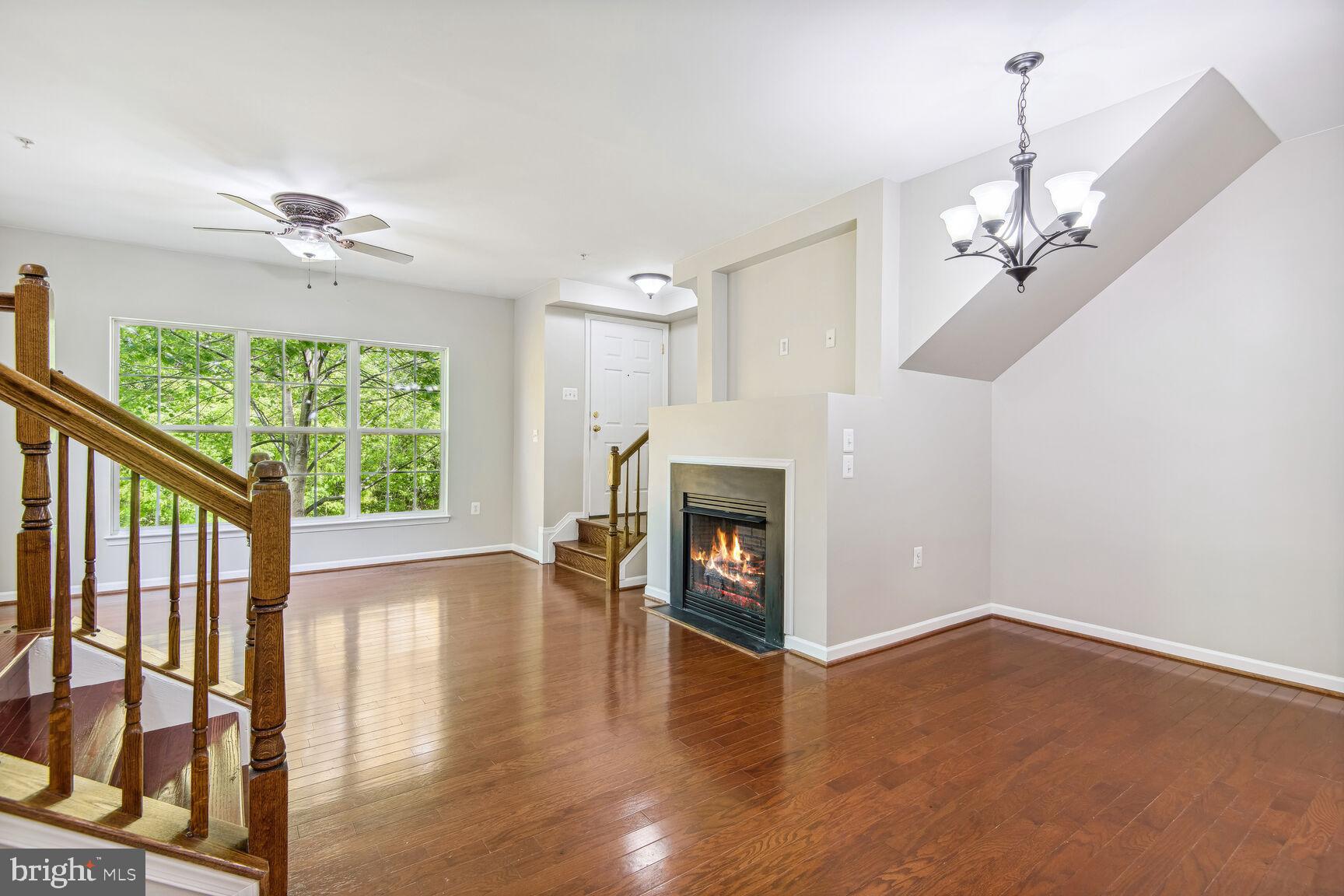 MARKET CENTER CONDOMINIUM - Residential